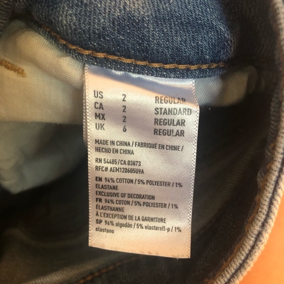 ⚡️AE distressed denim mini skirt ⚡️ - Picture 6 of 6